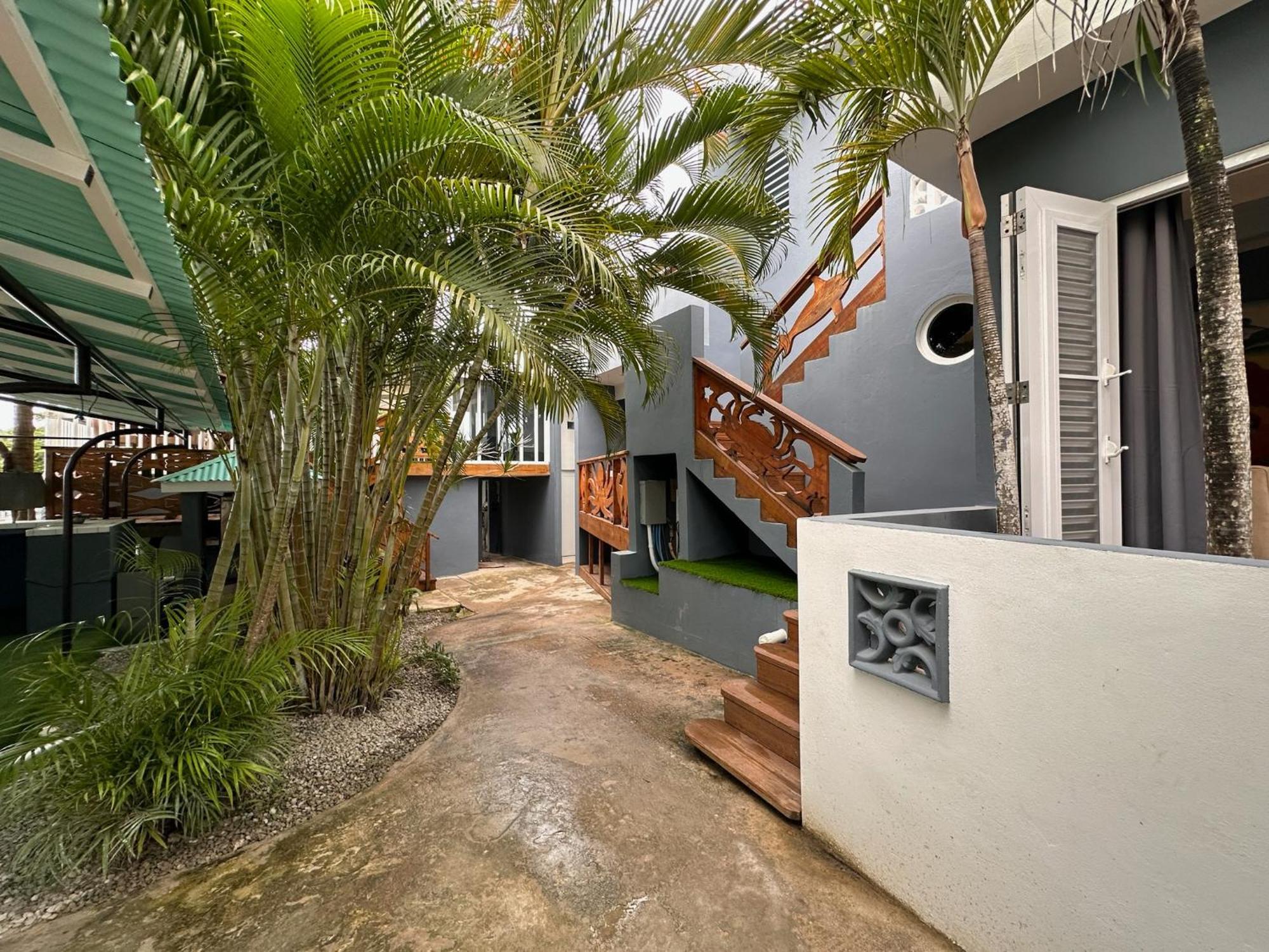 Old Crow Hotel And Suites Vieques Exterior foto